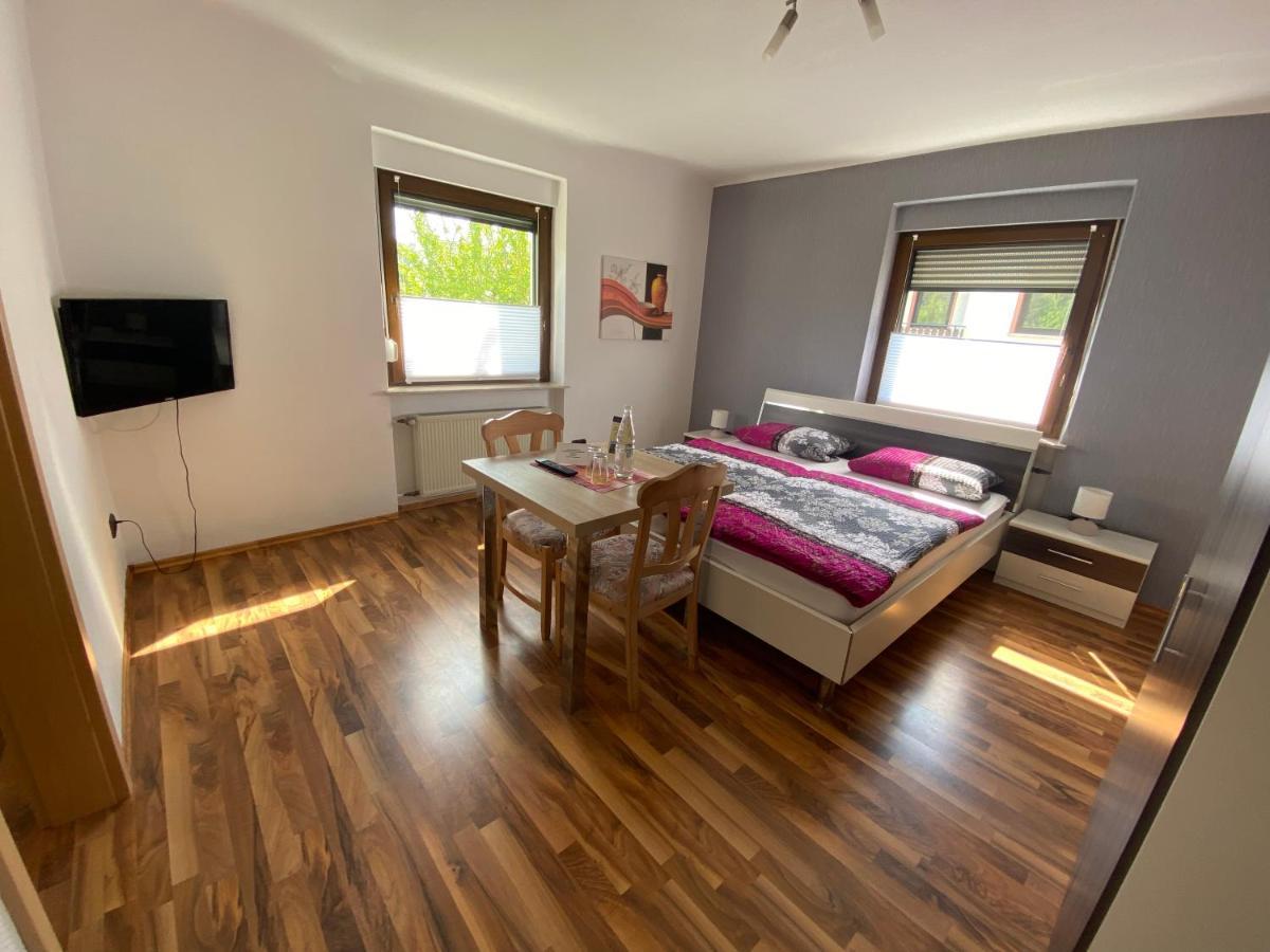 Ferienwohnung Moselnest Piesport Ngoại thất bức ảnh
